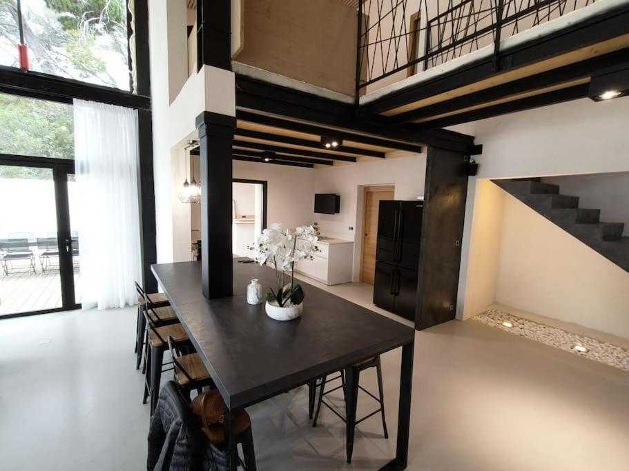 Willa Industrial Luxury Nimes & Arles Beaucaire  Zewnętrze zdjęcie